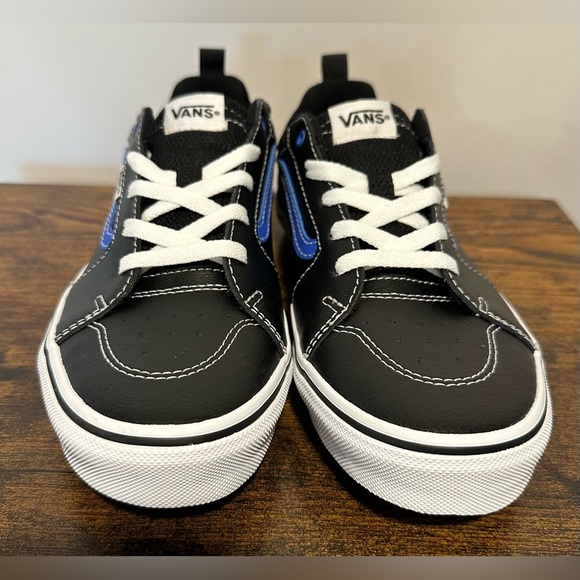 Vans Little/Big Boys Leather Filmore Black/Blue Sneakers NWT Various Sizes - Picture 6 of 6